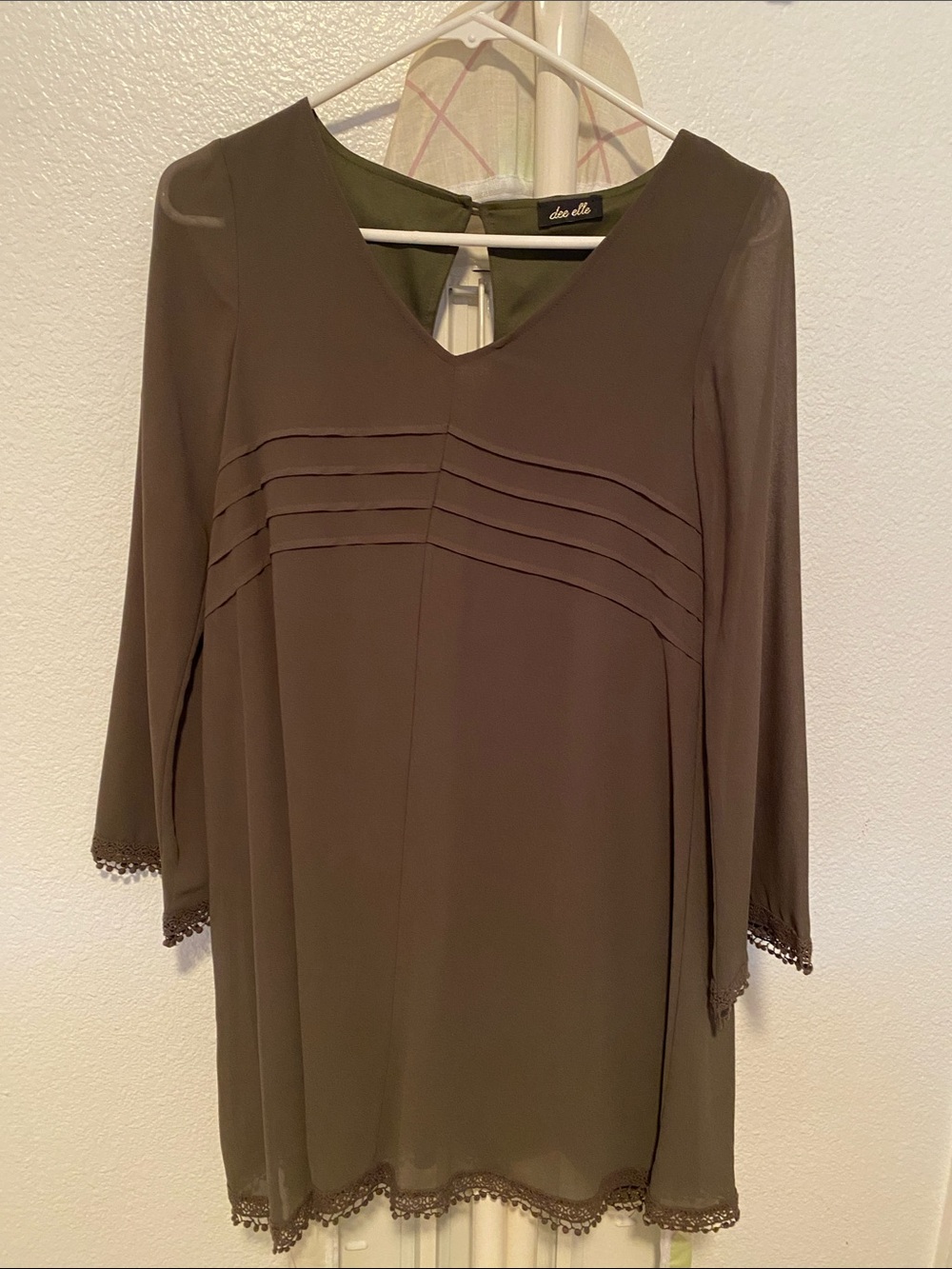 dee elle Olive Green V-Neck Tunic Dress with Pleated Yoke